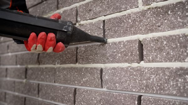 Masonry Tuckpointing in Lees Summit